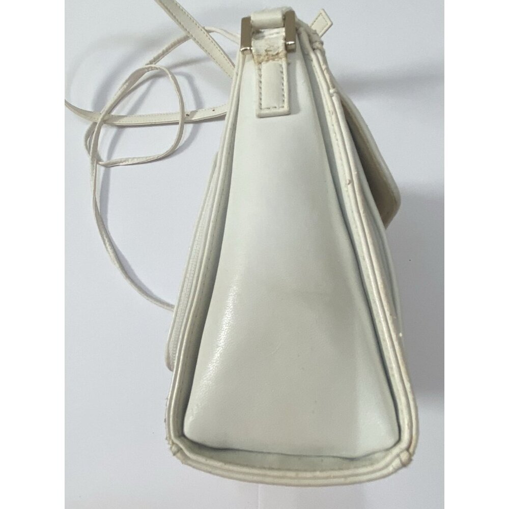 Liz Claiborne White Zipper Closure Handbag 2 Shoulder Strap Built In Wallet READ - Picture 13 of 16